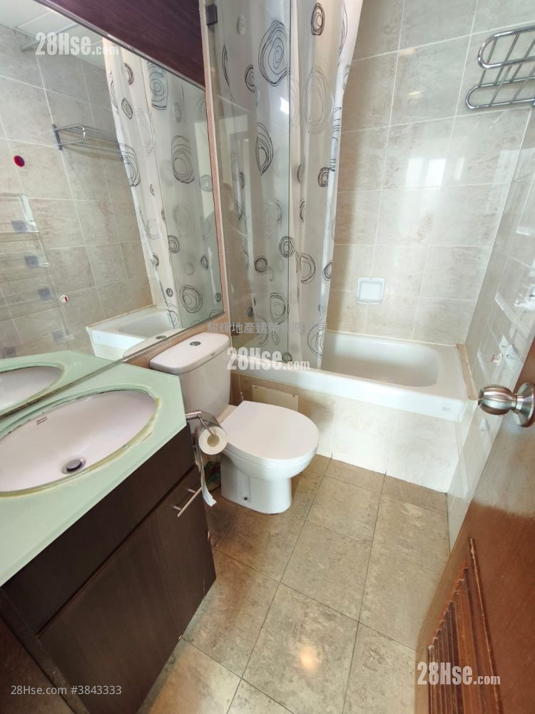 Flourish Mansion Rental 3 Bedrooms , 1 Bathroom 584 ft²