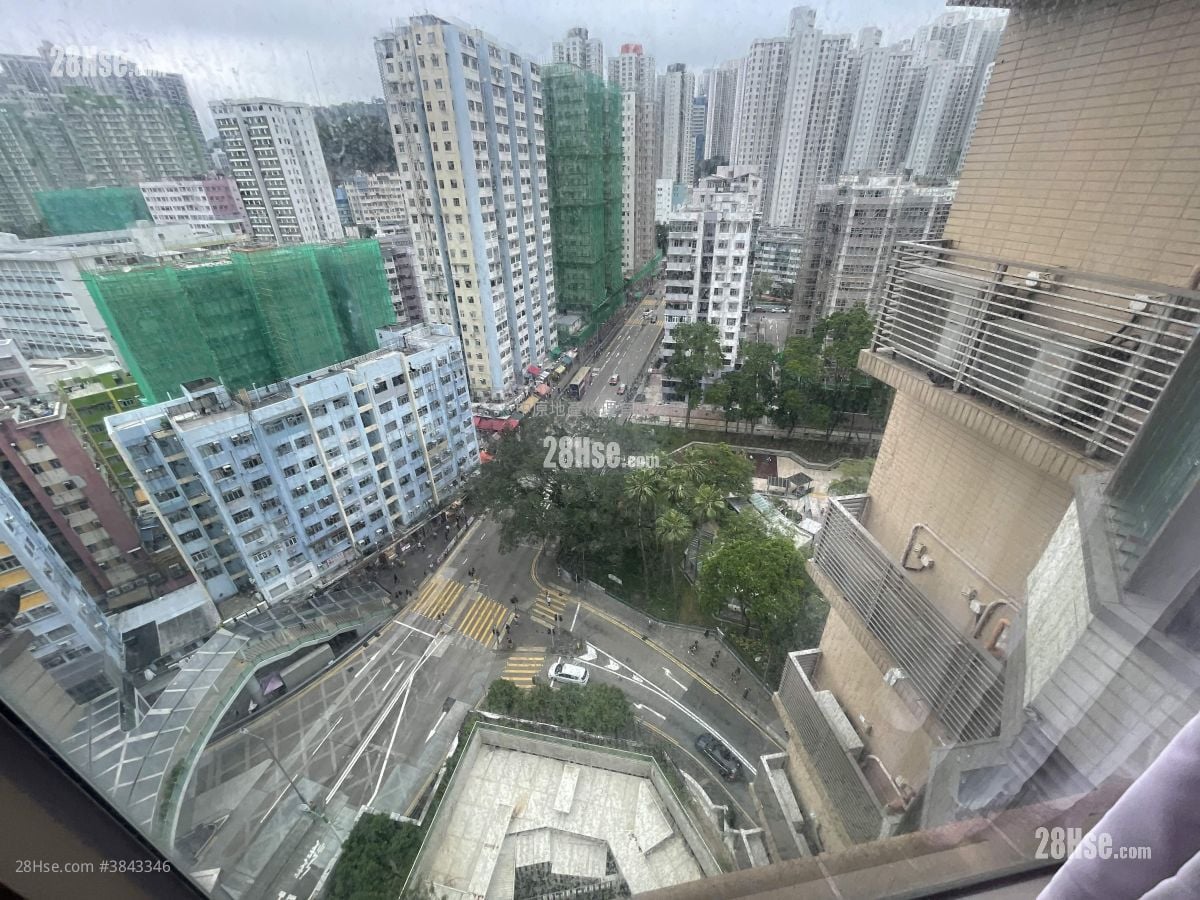 觀月樺峯 售盤 2 房 , 1 浴室 536 平方呎