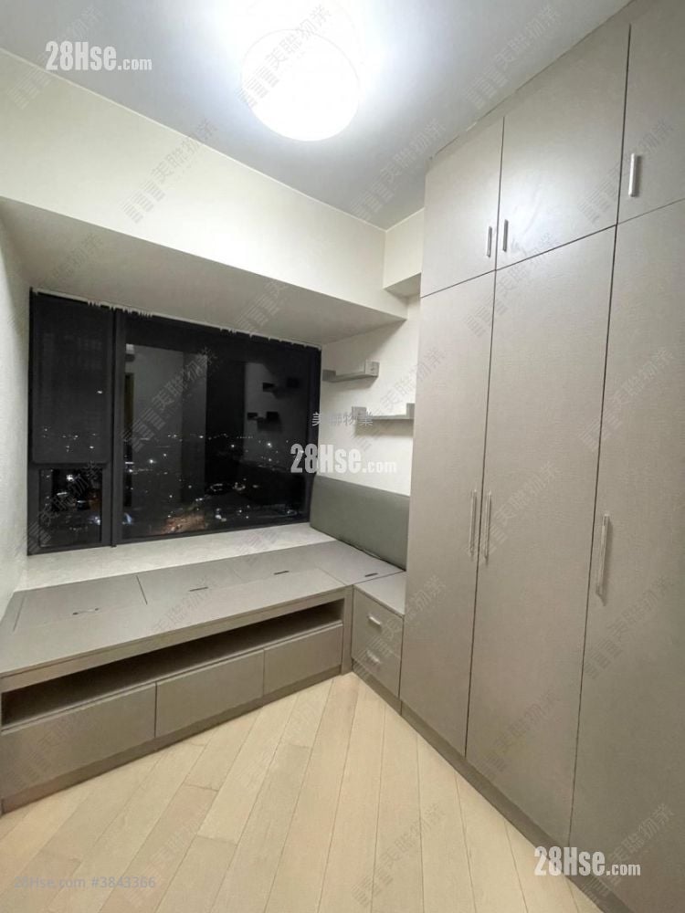 Park Signature Sell 4 Bedrooms , 2 Bathrooms 954 ft²
