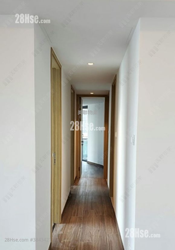 Alto Residences Sell 2 Bedrooms 952 ft²
