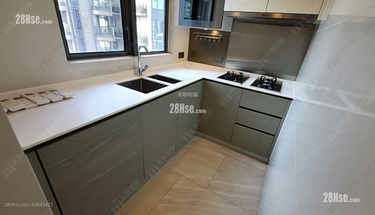 Alto Residences Sell 2 Bedrooms 952 ft²