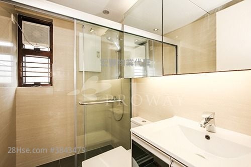 慧華閣 售盤 3 房 , 1 浴室 453 平方呎