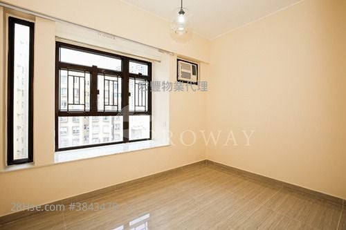 慧華閣 售盤 3 房 , 1 浴室 453 平方呎