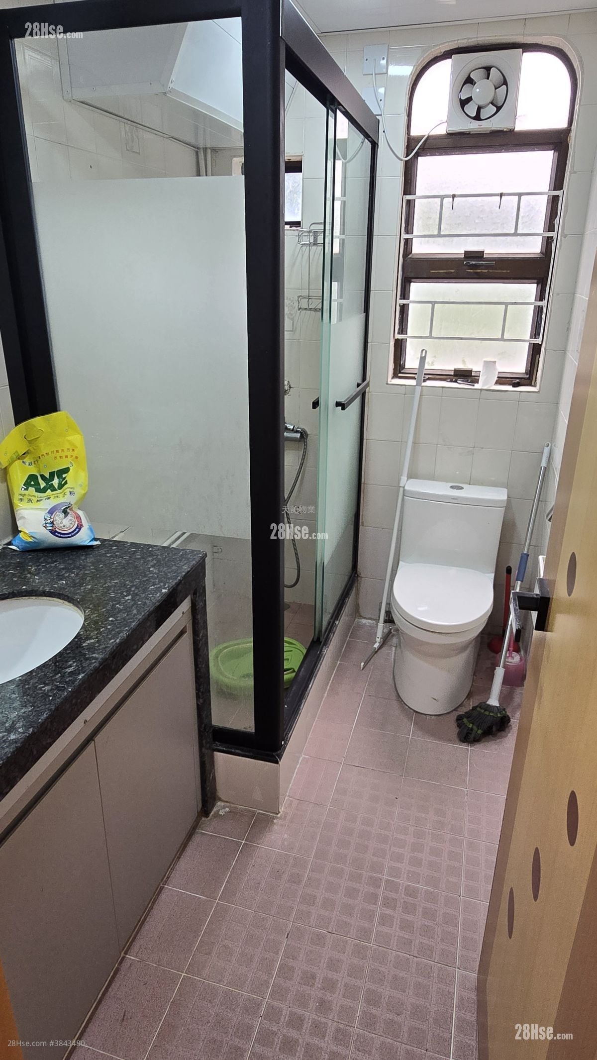 Nim Wan Tsuen Rental 2 Bedrooms , 1 Bathroom 613 ft²