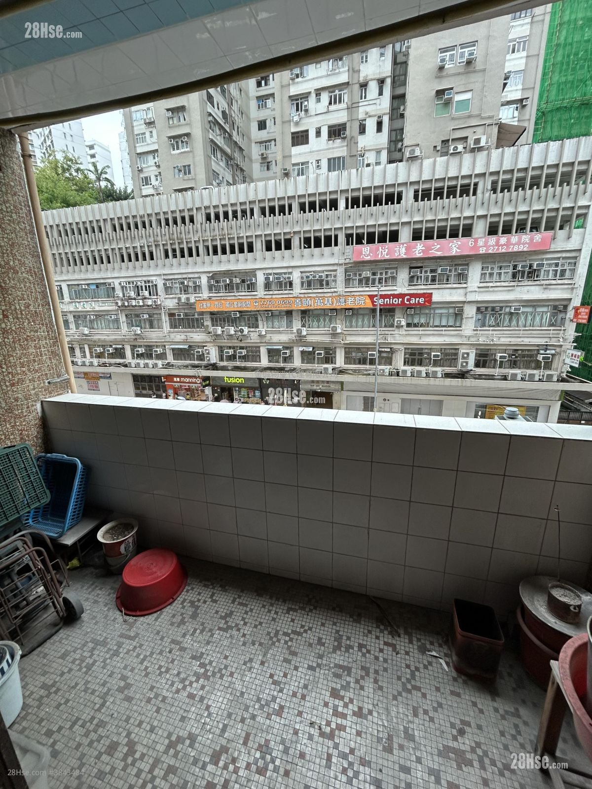 Imperial Court Sell 3 Bedrooms , 2 Bathrooms 886 ft²