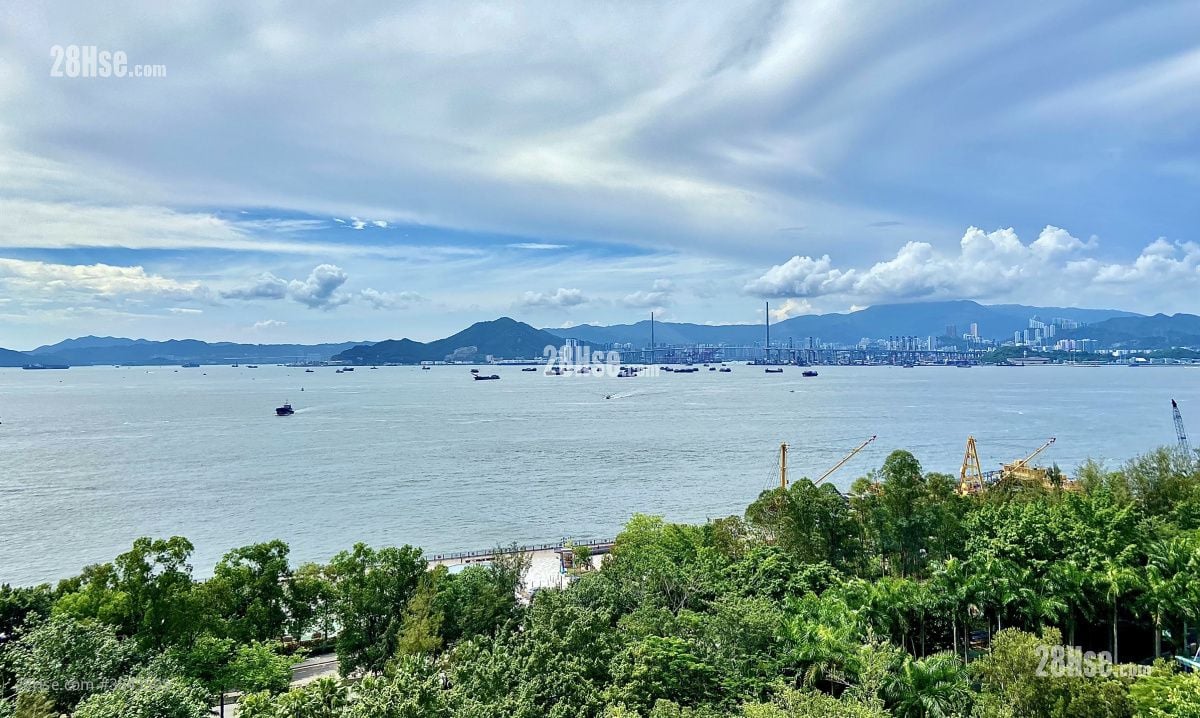 廳: 無遮擋海景，對面是卑路乍街公園
