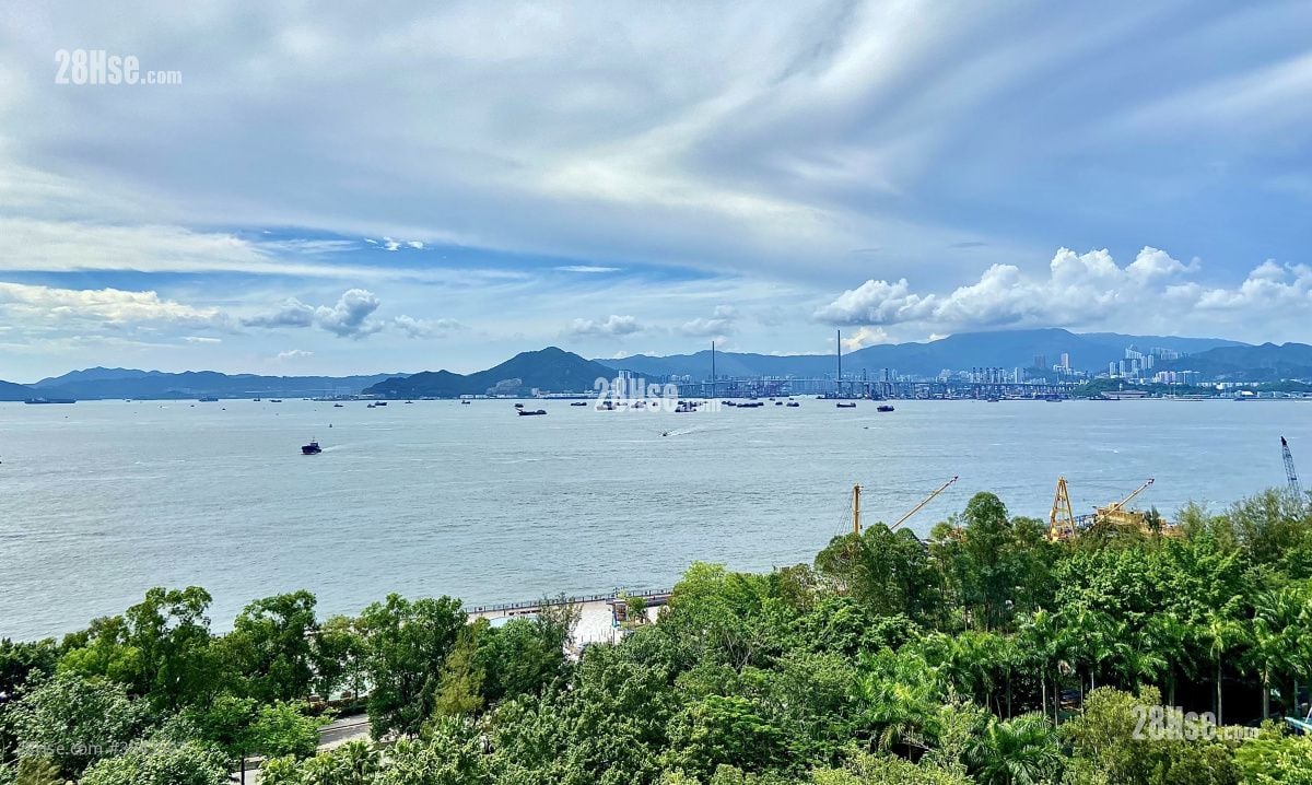 廳: 無遮擋海景，對面是卑路乍街公園
