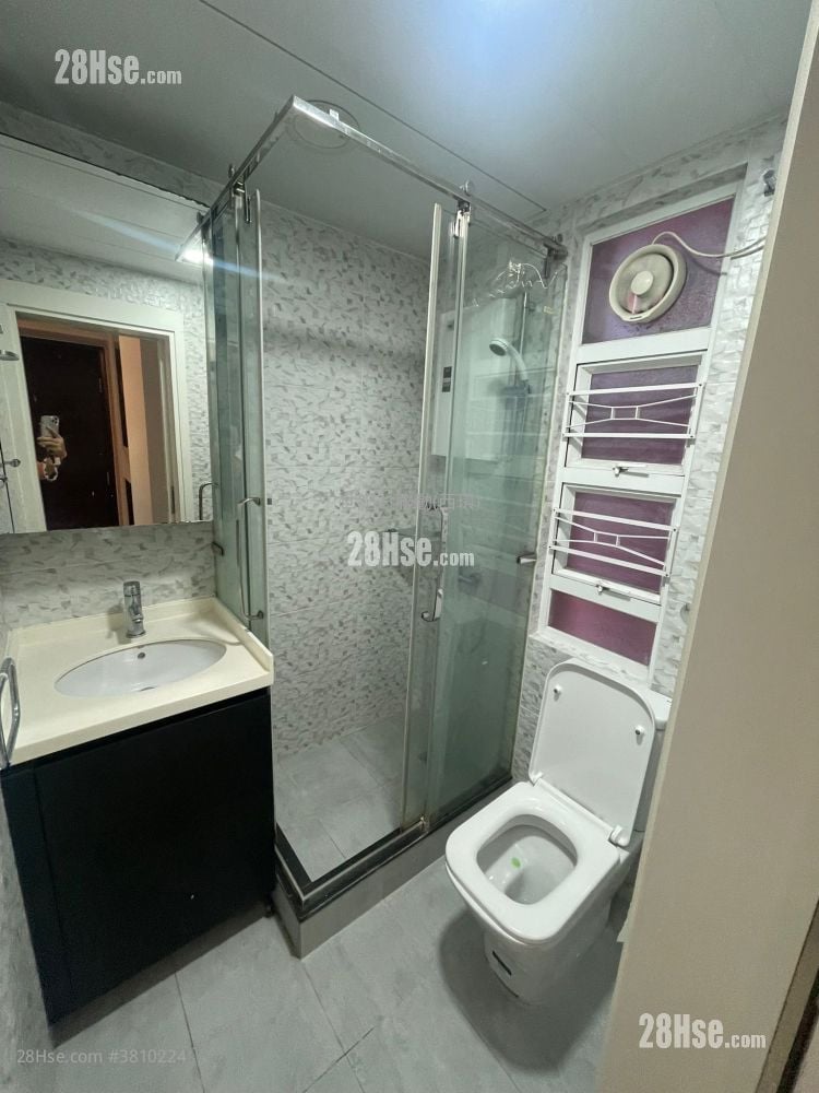 Po Tak Mansion Sell 2 Bedrooms , 1 Bathroom 315 ft²