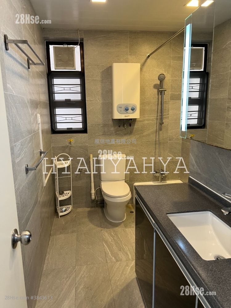 Villa Rocha Rental 3 Bedrooms , 2 Bathrooms 1,147 ft²