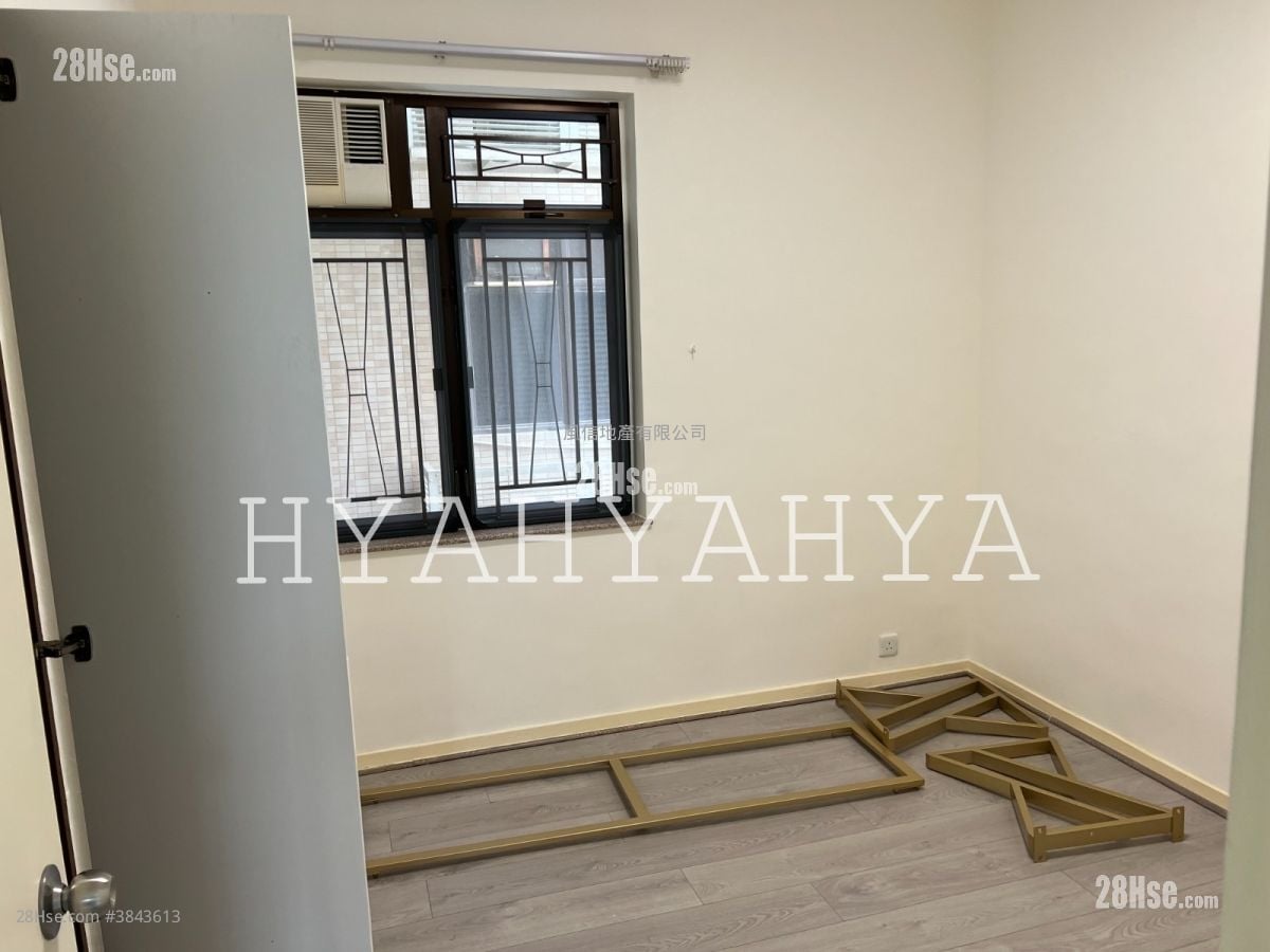 Villa Rocha Rental 3 Bedrooms , 2 Bathrooms 1,147 ft²