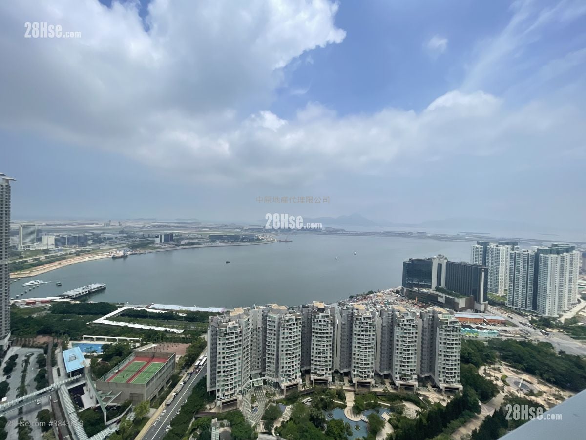 Coastal Skyline Sell 3 Bedrooms , 3 Bathrooms 1,400 ft²