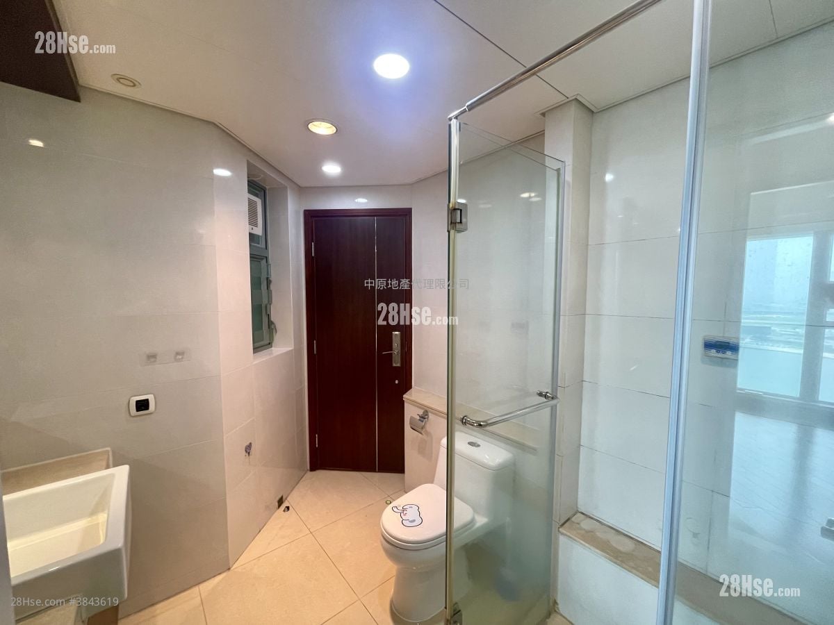 Coastal Skyline Sell 3 Bedrooms , 3 Bathrooms 1,400 ft²