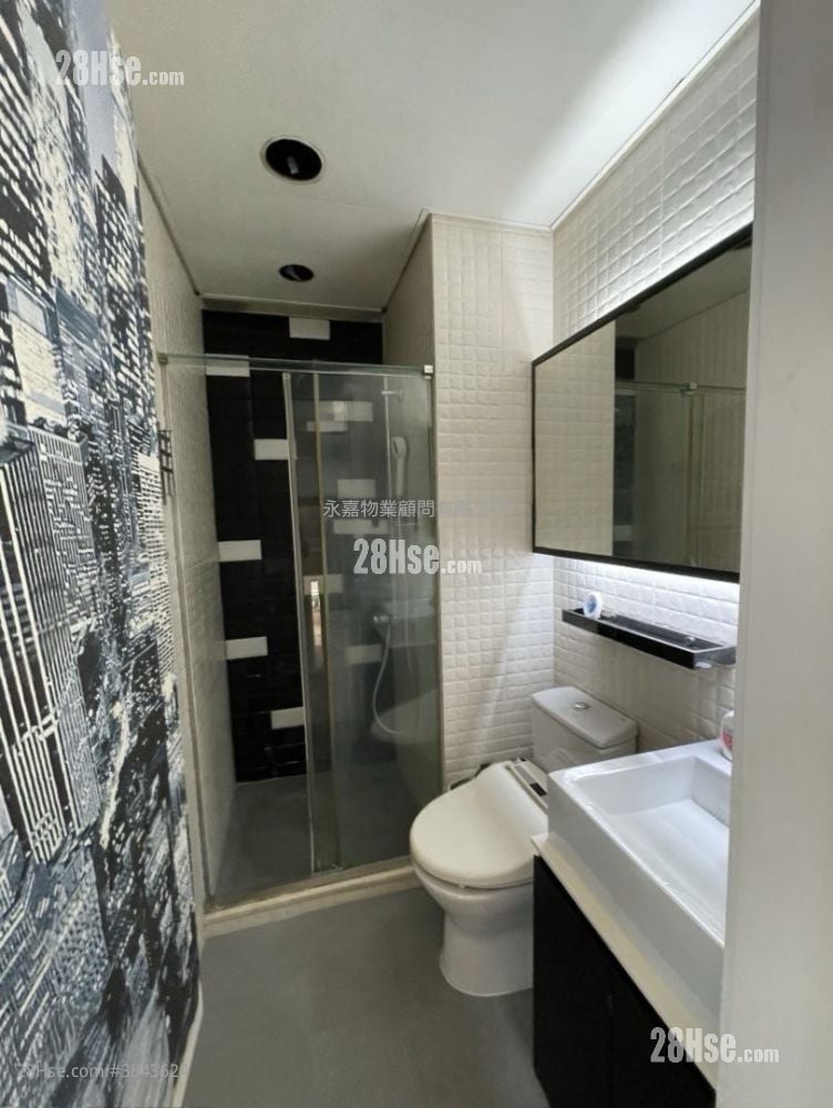 H Cube Rental 1 Bathroom 293 ft²