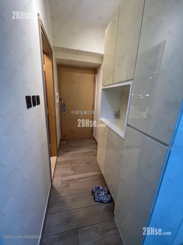 Yoho Midtown Sell 2 Bedrooms 475 ft²