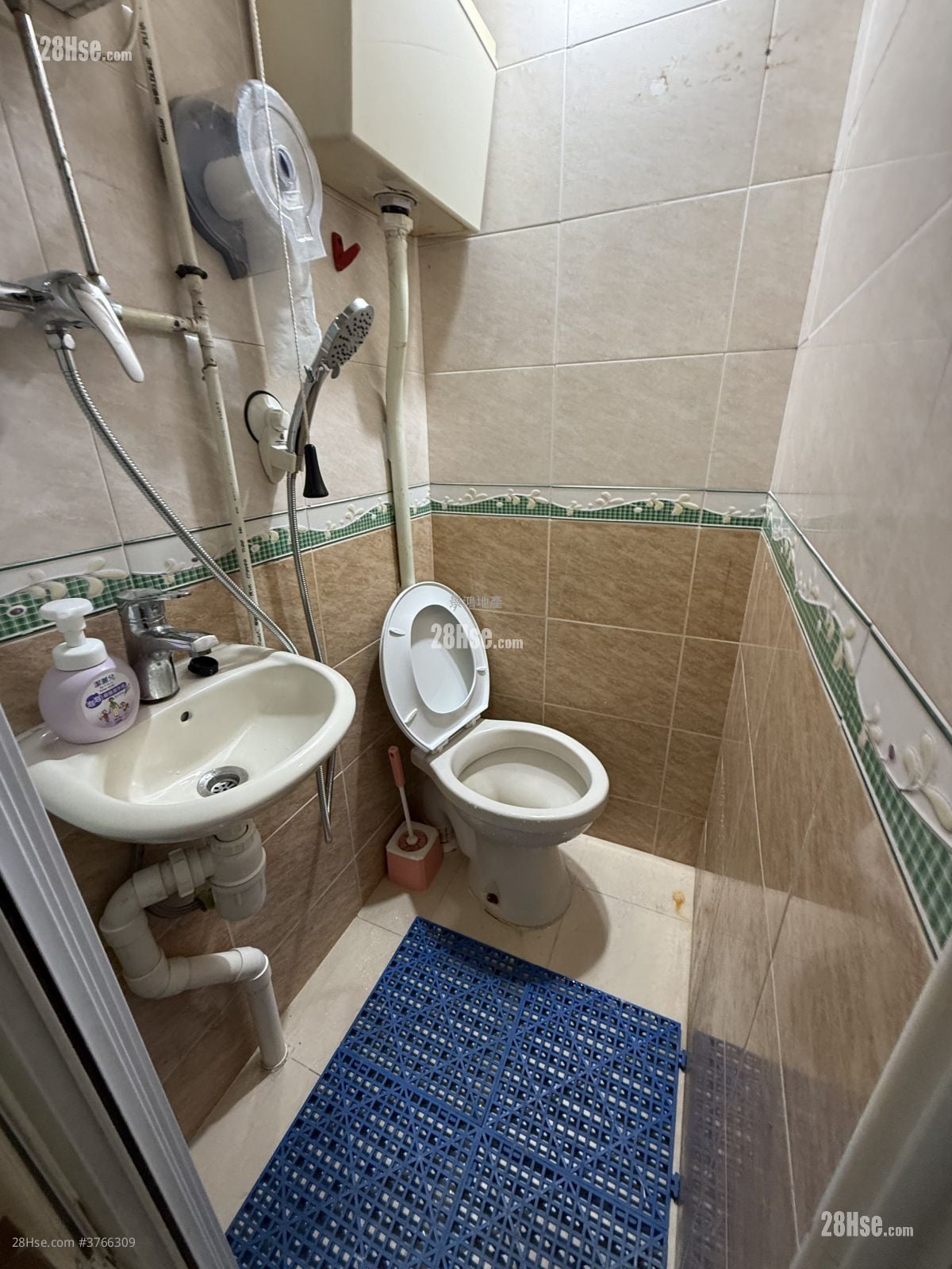Man Wai Building Rental Studio , 1 Bathroom 100 ft²