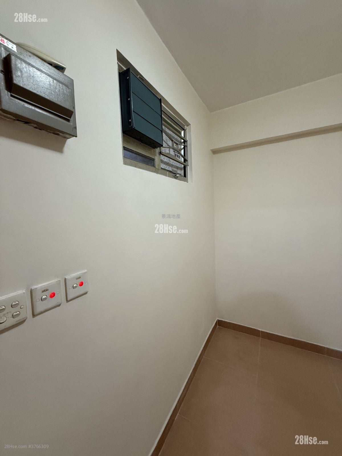 Man Wai Building Rental Studio , 1 Bathroom 100 ft²