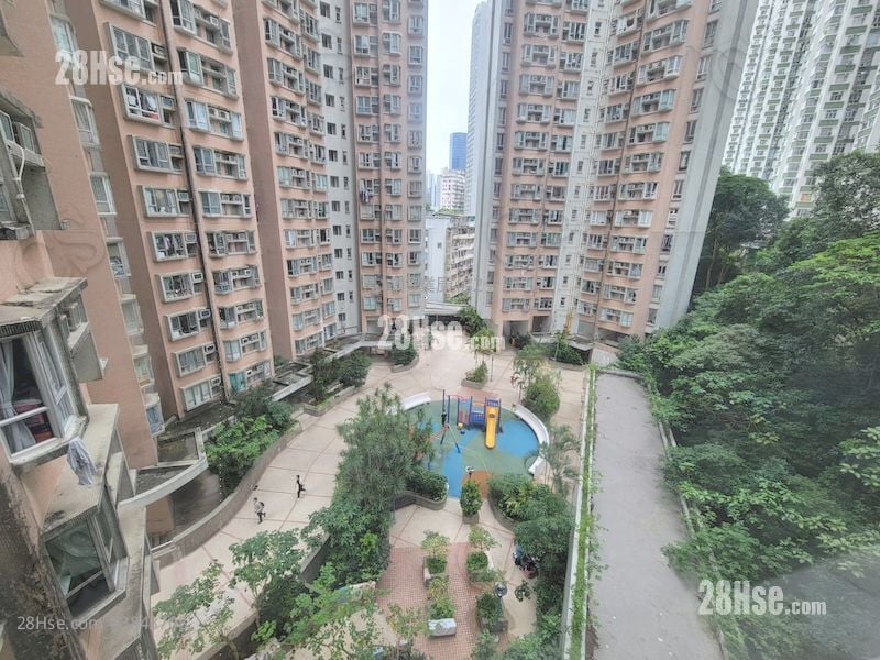 康景花園 售盤 3 房 , 1 浴室 699 平方呎