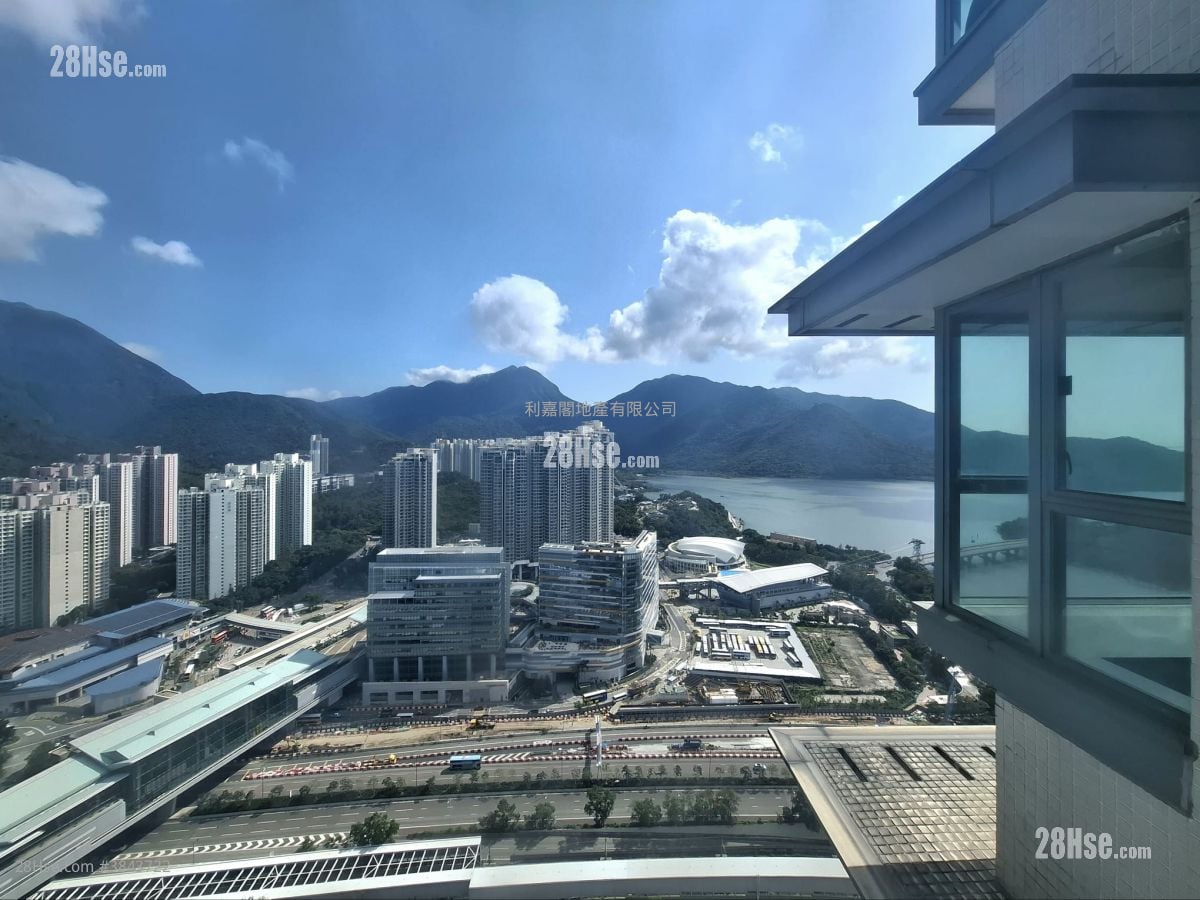 Seaview Crescent Rental 2 Bedrooms , 1 Bathroom 516 ft²
