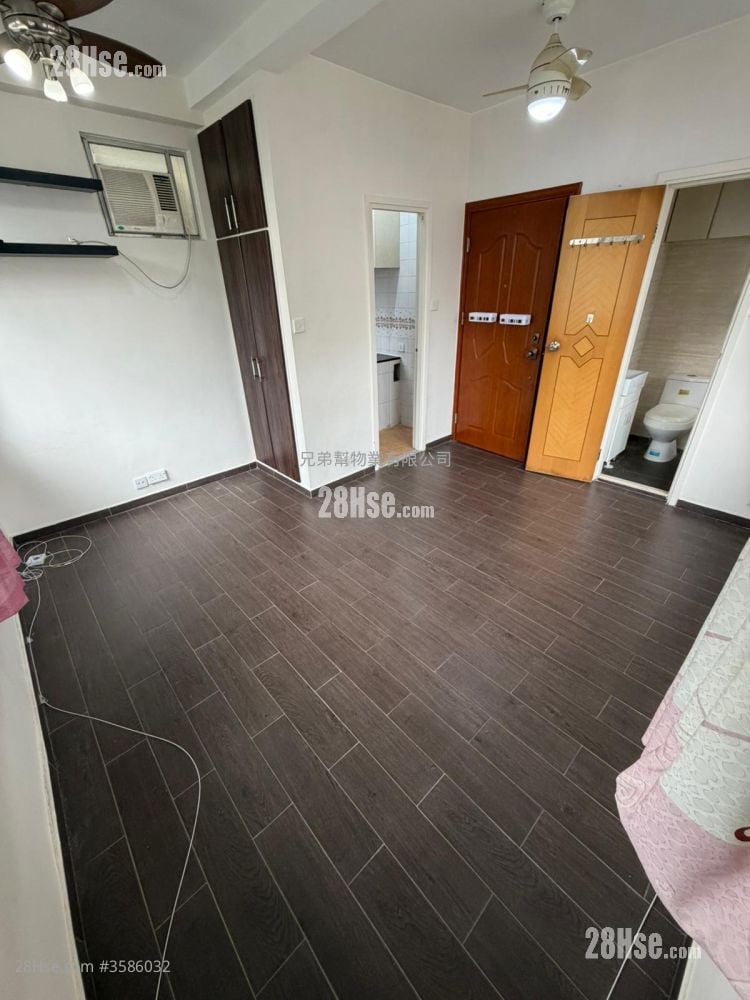 Wing Fu Building Sell Studio , 1 Bathroom 223 ft²