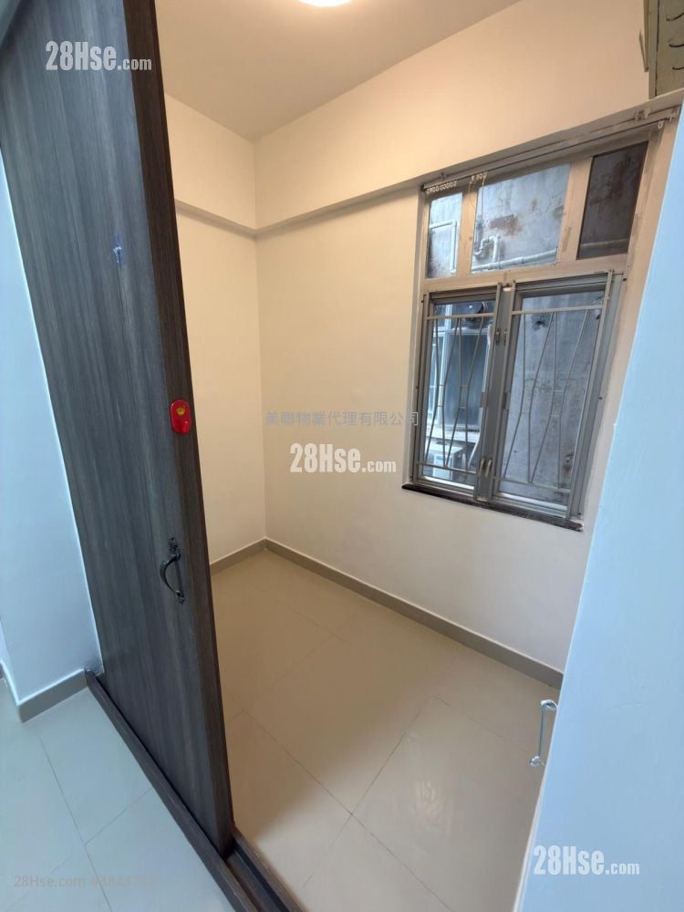 Apollo Building Sell 1 Bedroom , 1 Bathroom 195 ft²