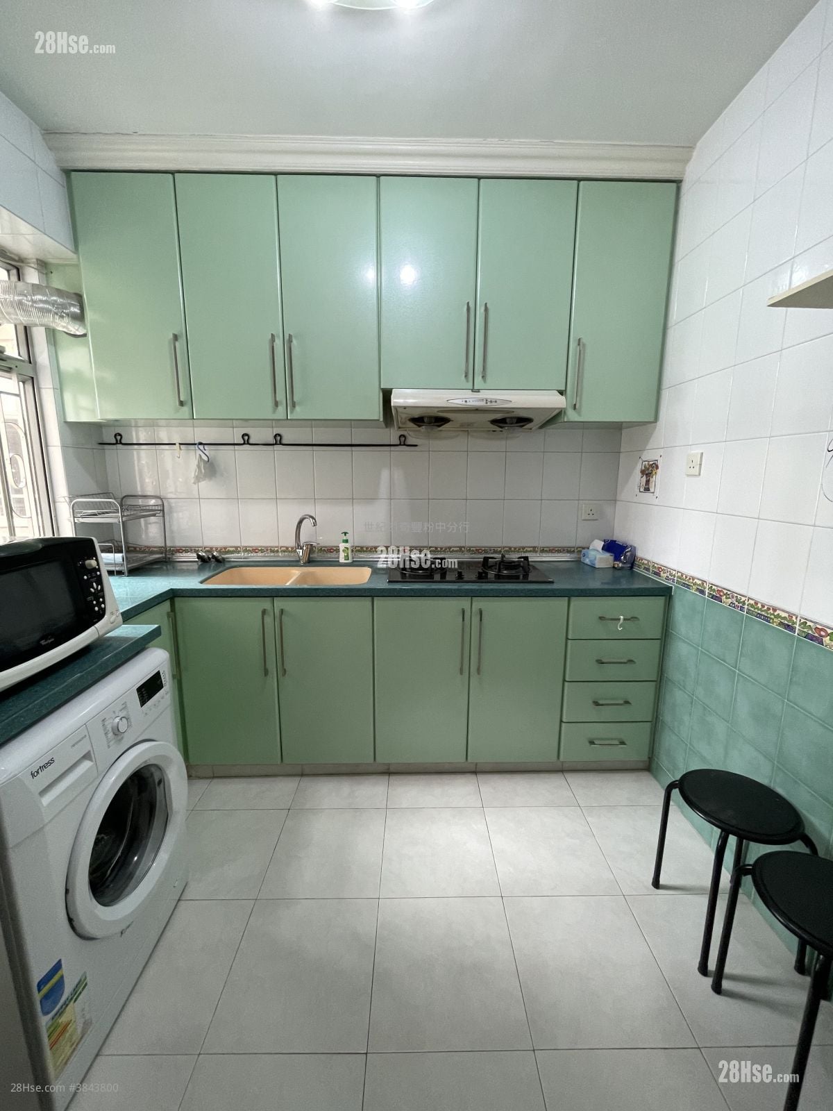 Swallow Garden Sell 3 Bedrooms , 2 Bathrooms 750 ft²