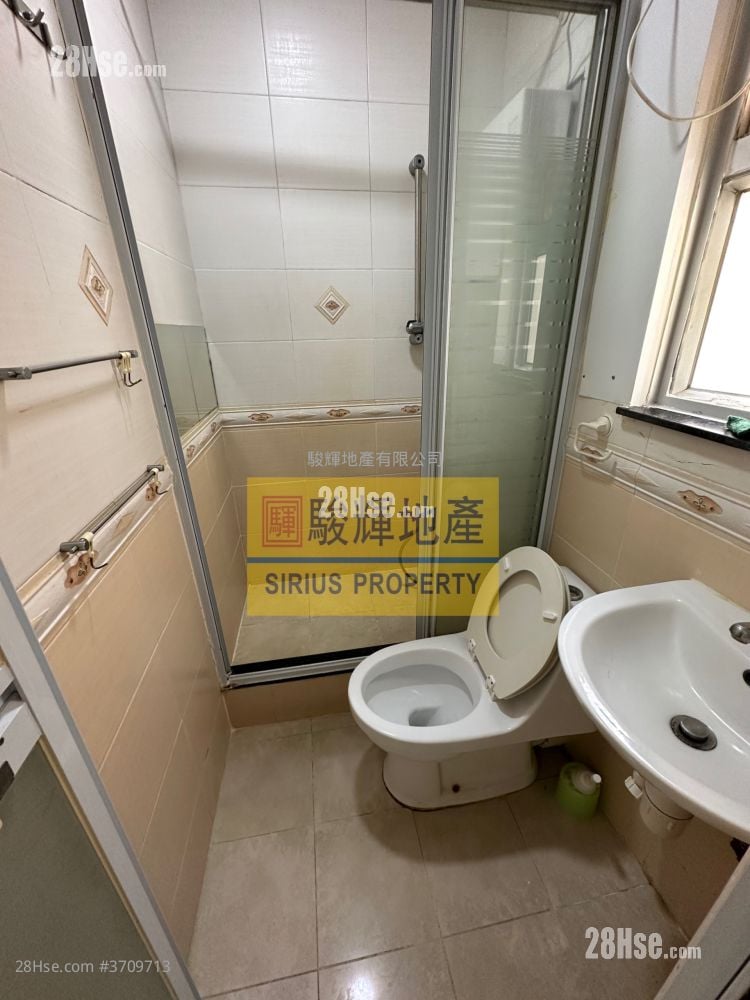 Fullic Court Rental 1 Bedroom , 1 Bathroom 197 ft²