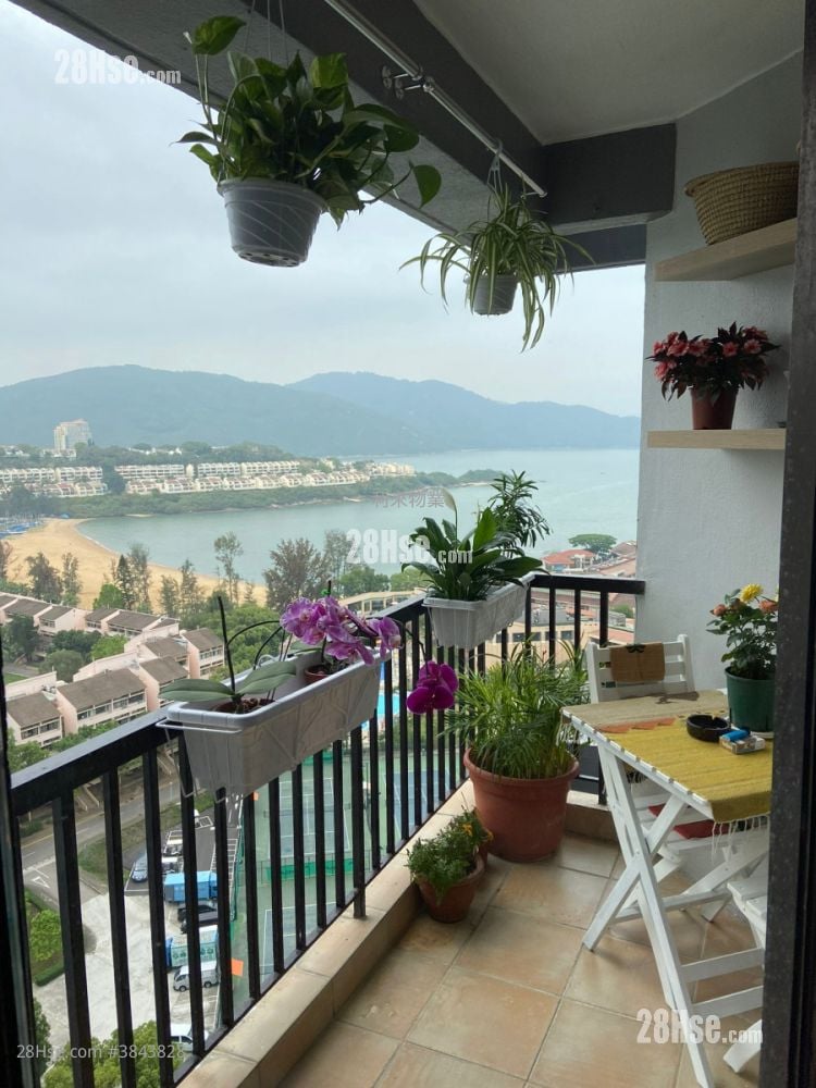 Discovery Bay Rental 3 Bedrooms , 2 Bathrooms 776 ft²