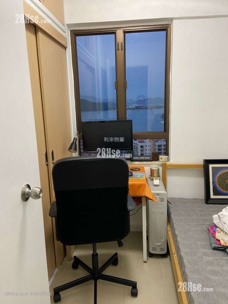 Discovery Bay Rental 3 Bedrooms , 2 Bathrooms 776 ft²