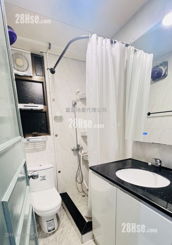 Wah Lai Mansion Rental 3 Bedrooms , 1 Bathroom 580 ft²
