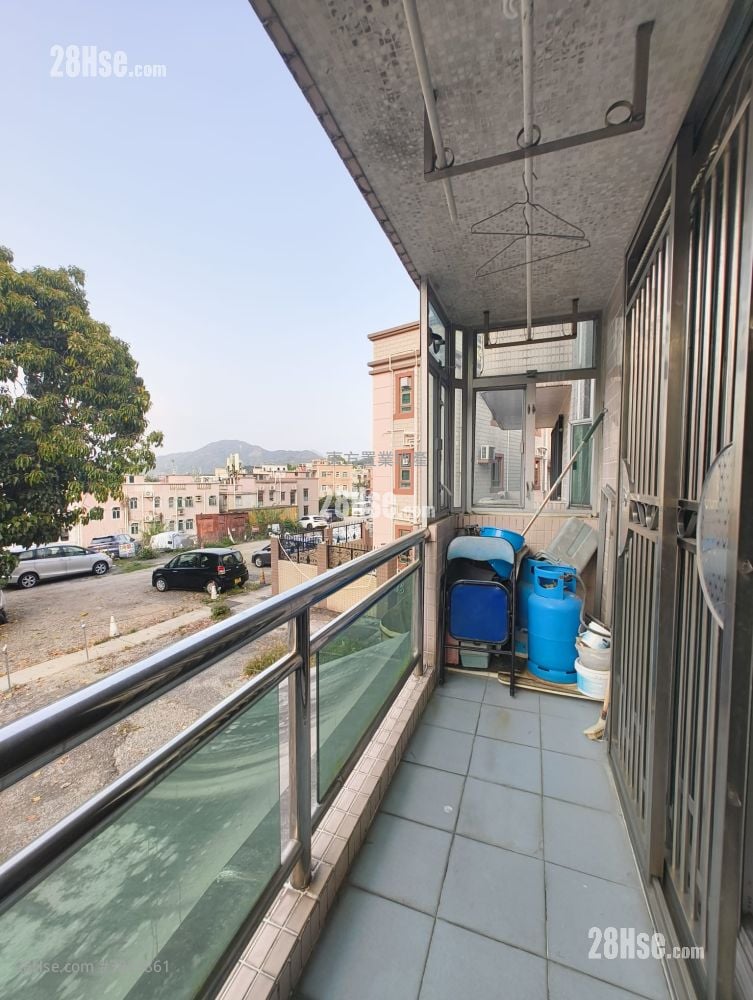 Village Sell 3 Bedrooms , 1 Bathroom 700 ft²