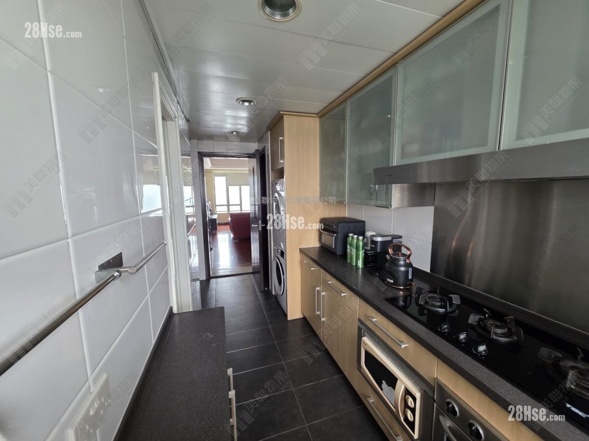 Sky Garden Sell 4 Bedrooms 1,229 ft²