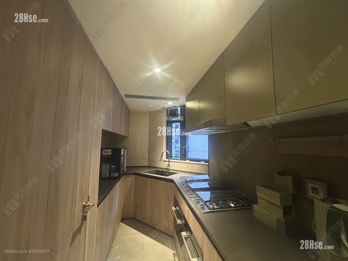 The Pavilia Farm Rental 4 Bedrooms , 2 Bathrooms 1,014 ft²