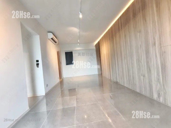 The Pavilia Farm Rental 4 Bedrooms , 2 Bathrooms 1,014 ft²