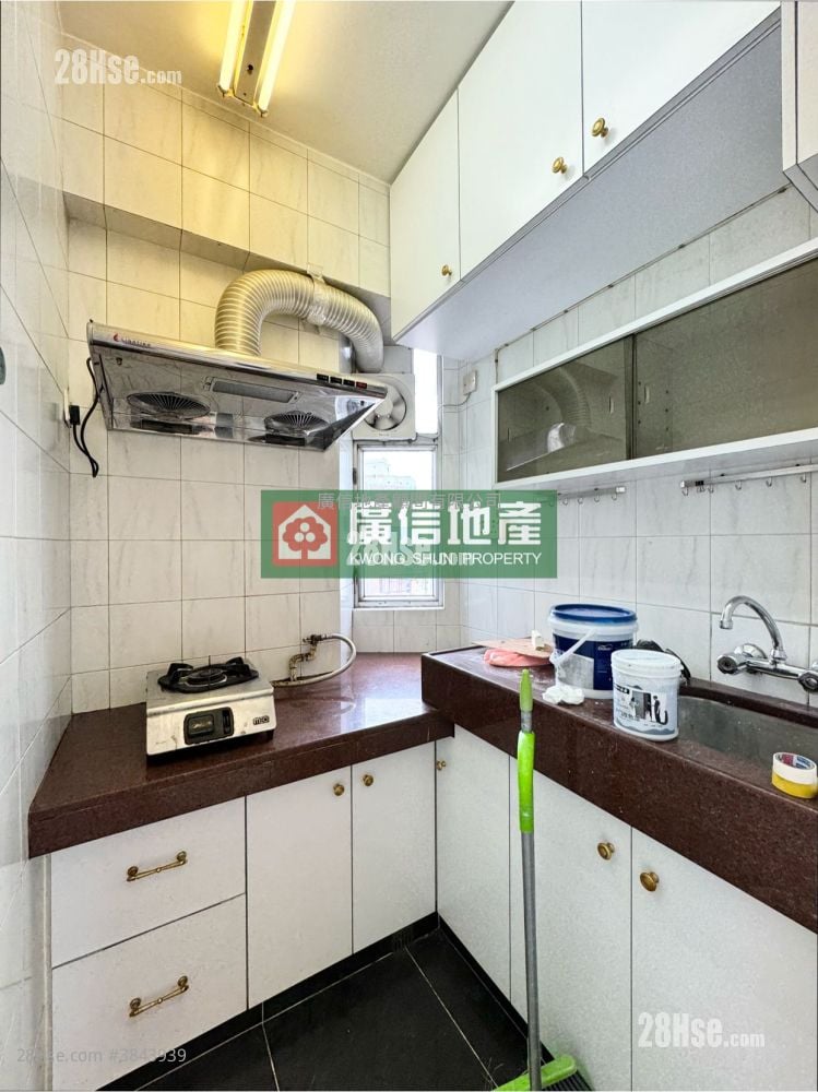 Concord Building Rental 2 Bedrooms , 1 Bathroom 318 ft²