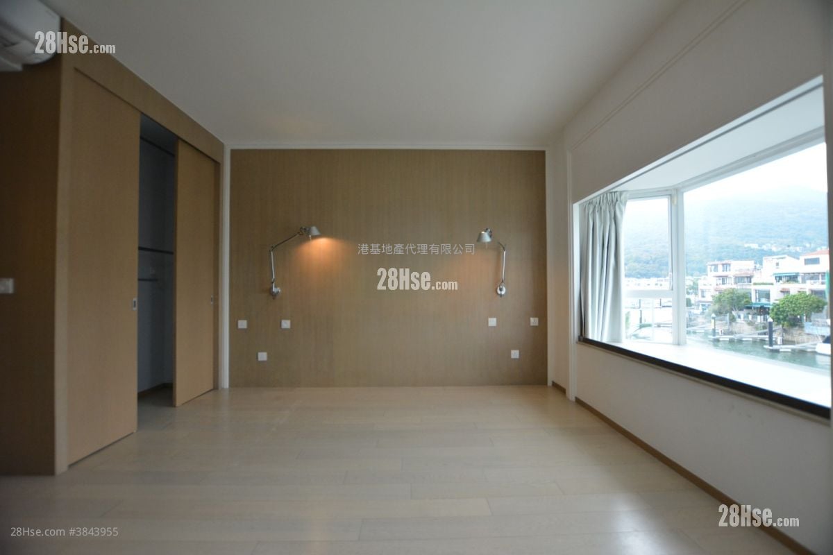 Marina Cove Rental 3 Bedrooms , 1 Bathroom 1,048 ft²