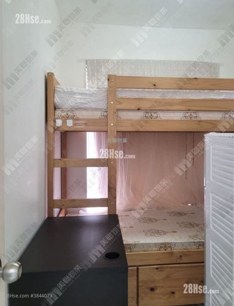 Shatin Centre Sell 2 Bedrooms , 1 Bathroom 357 ft²