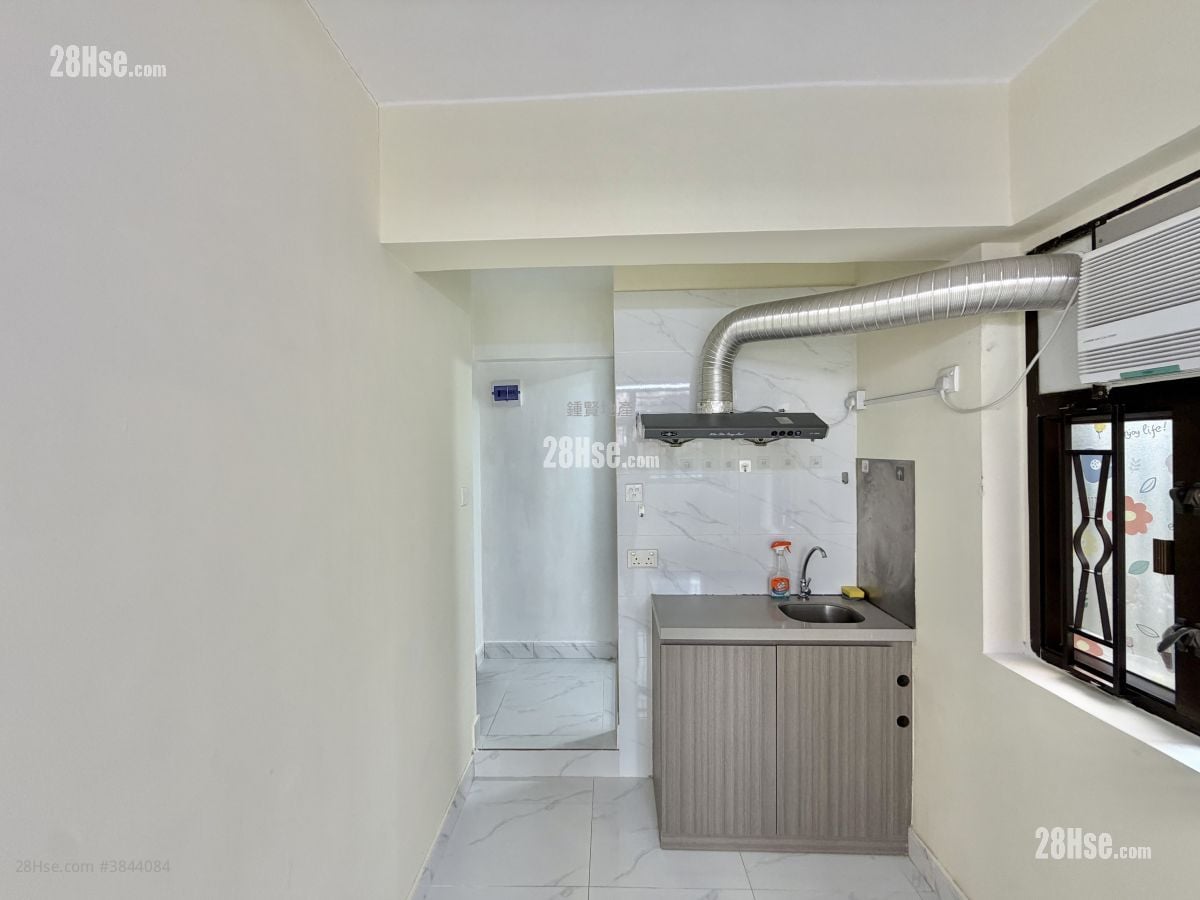 Yue Yee Mansion Rental Studio , 1 Bathroom 160 ft²
