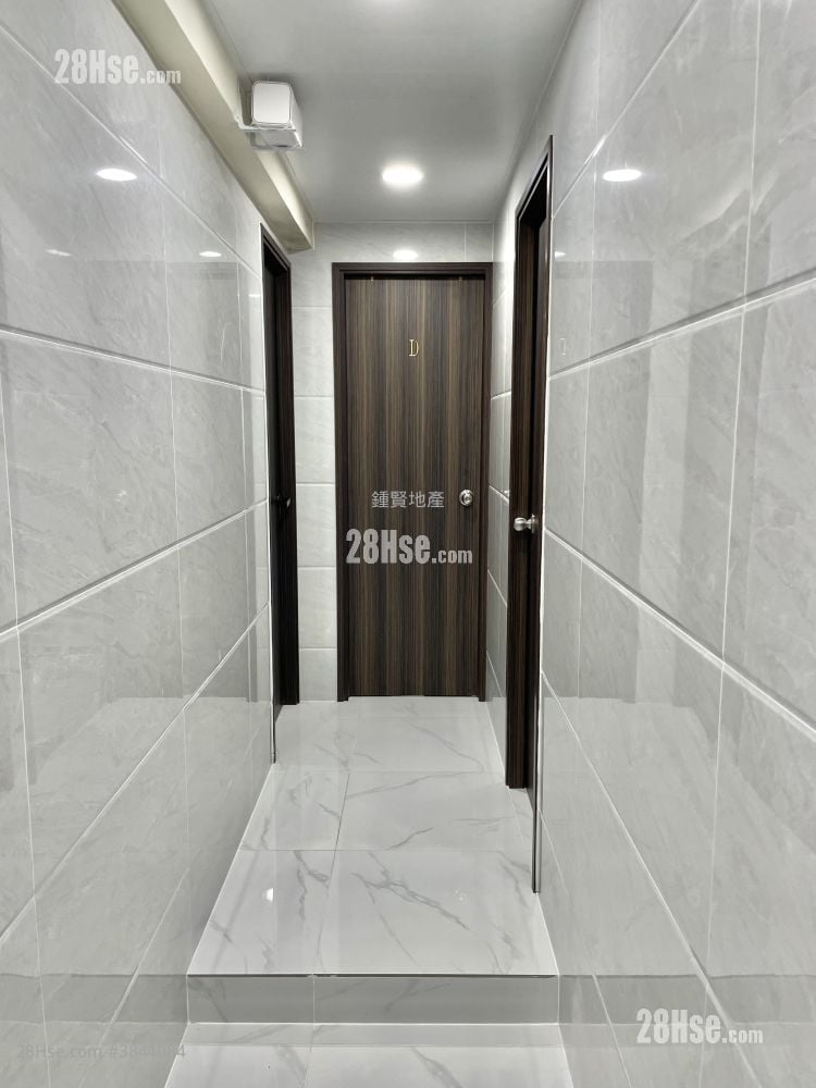 Yue Yee Mansion Rental Studio , 1 Bathroom 160 ft²