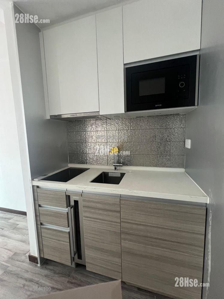 Ava128 Rental Studio , 1 Bathroom 177 ft²