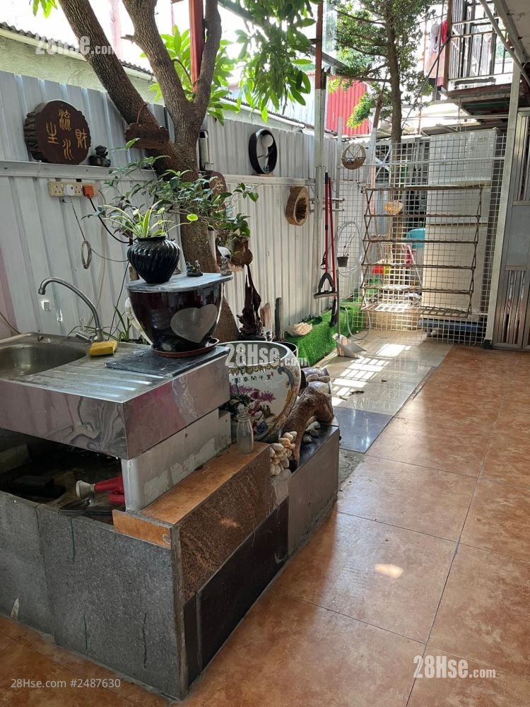 Ki Lun Tsun Rental 3 Bedrooms , 3 Bathrooms 1,000 ft²