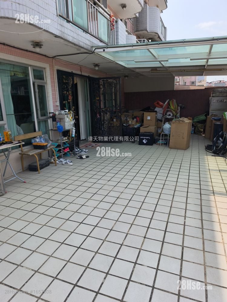 村屋 售盤 5+ 房 , 5+ 浴室 630 平方呎