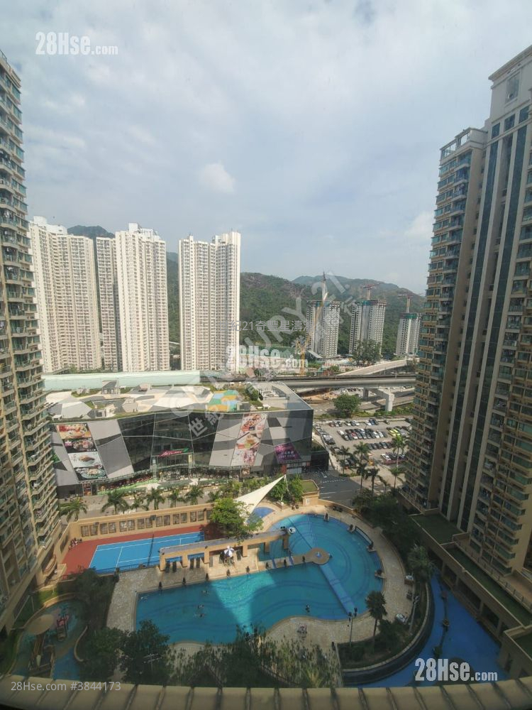 Ocean View Sell 2 Bedrooms , 1 Bathroom 476 ft²