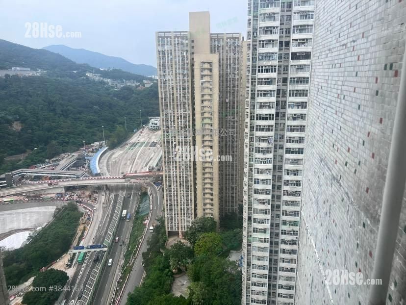Hing Tin Estate Sell 2 Bedrooms , 1 Bathroom 443 ft²