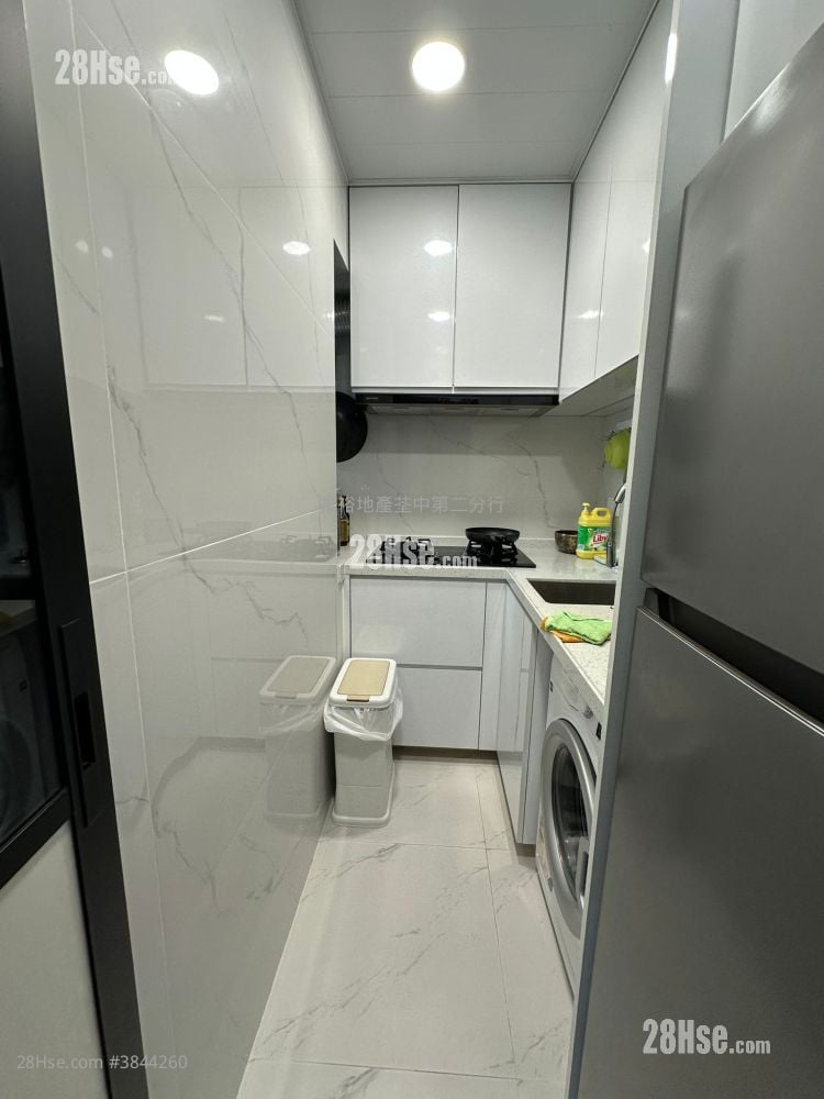 Tsuen King Garden Rental 2 Bedrooms 431 ft²
