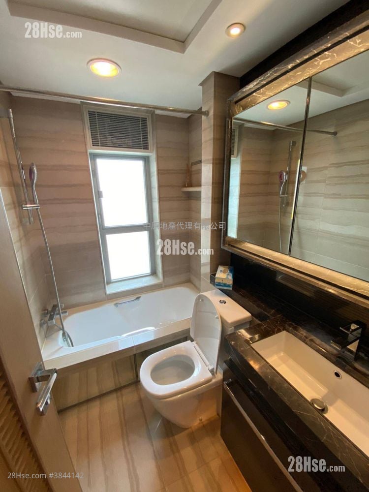Century Gateway Sell 2 Bedrooms 483 ft²