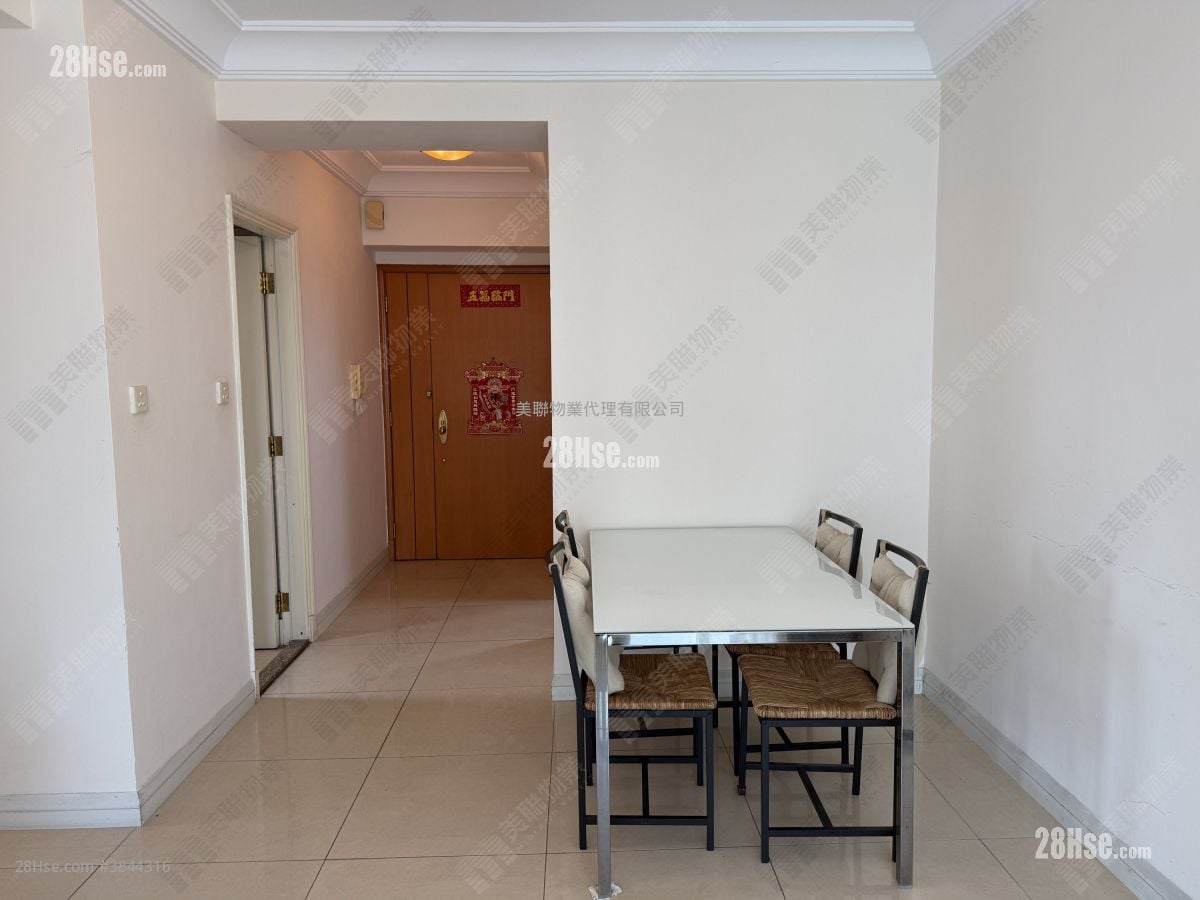 Caribbean Coast Sell 3 Bedrooms , 2 Bathrooms 710 ft²