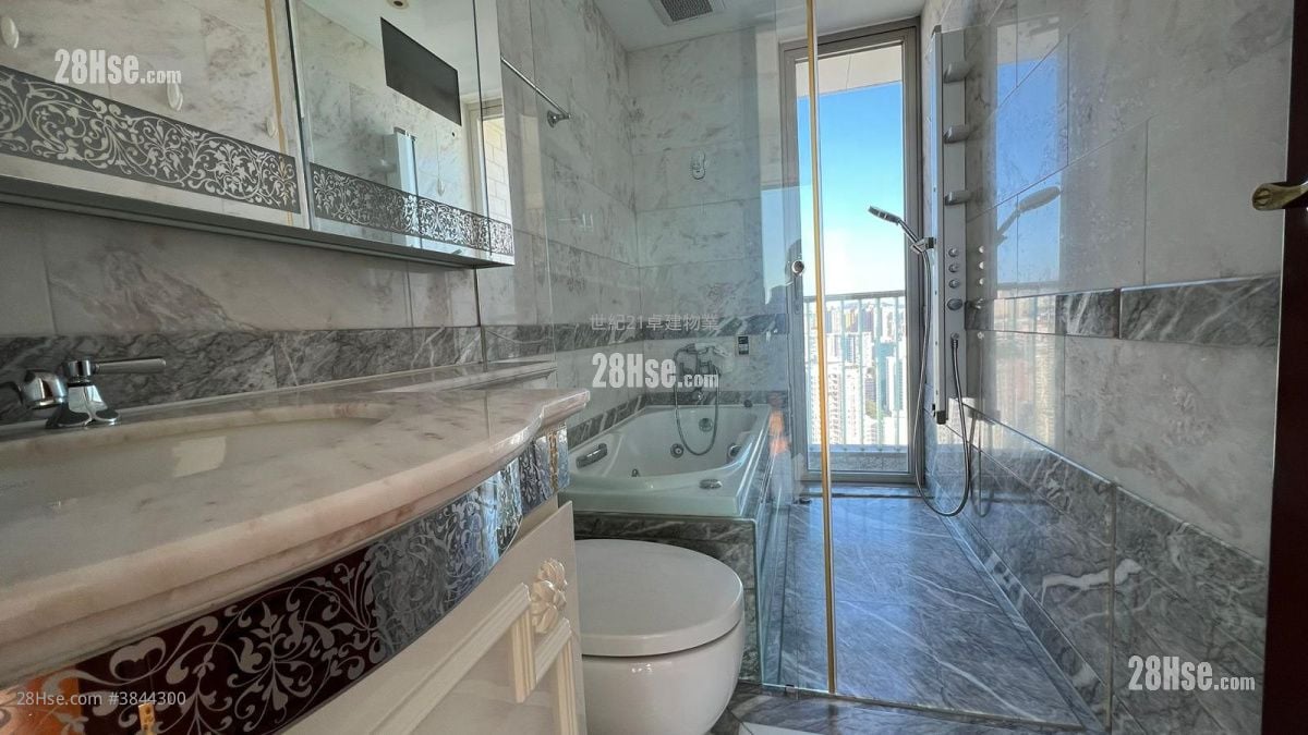 The Coronation Rental 4 Bedrooms , 2 Bathrooms 1,139 ft²