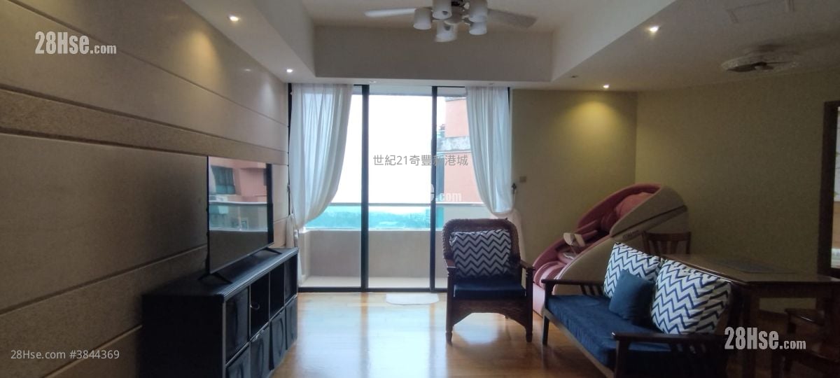 Villa Athena Rental 4 Bedrooms , 3 Bathrooms 1,435 ft²