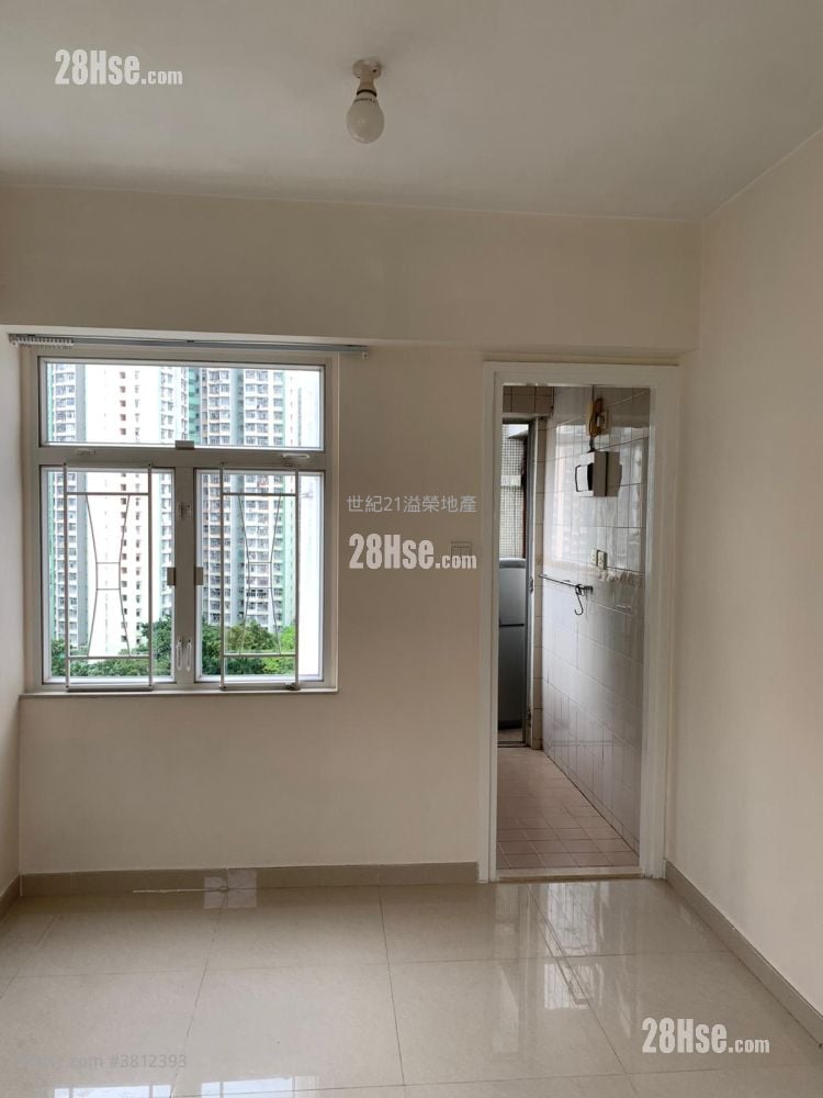 Hoi Shun Building Rental 2 Bedrooms , 1 Bathroom 305 ft²