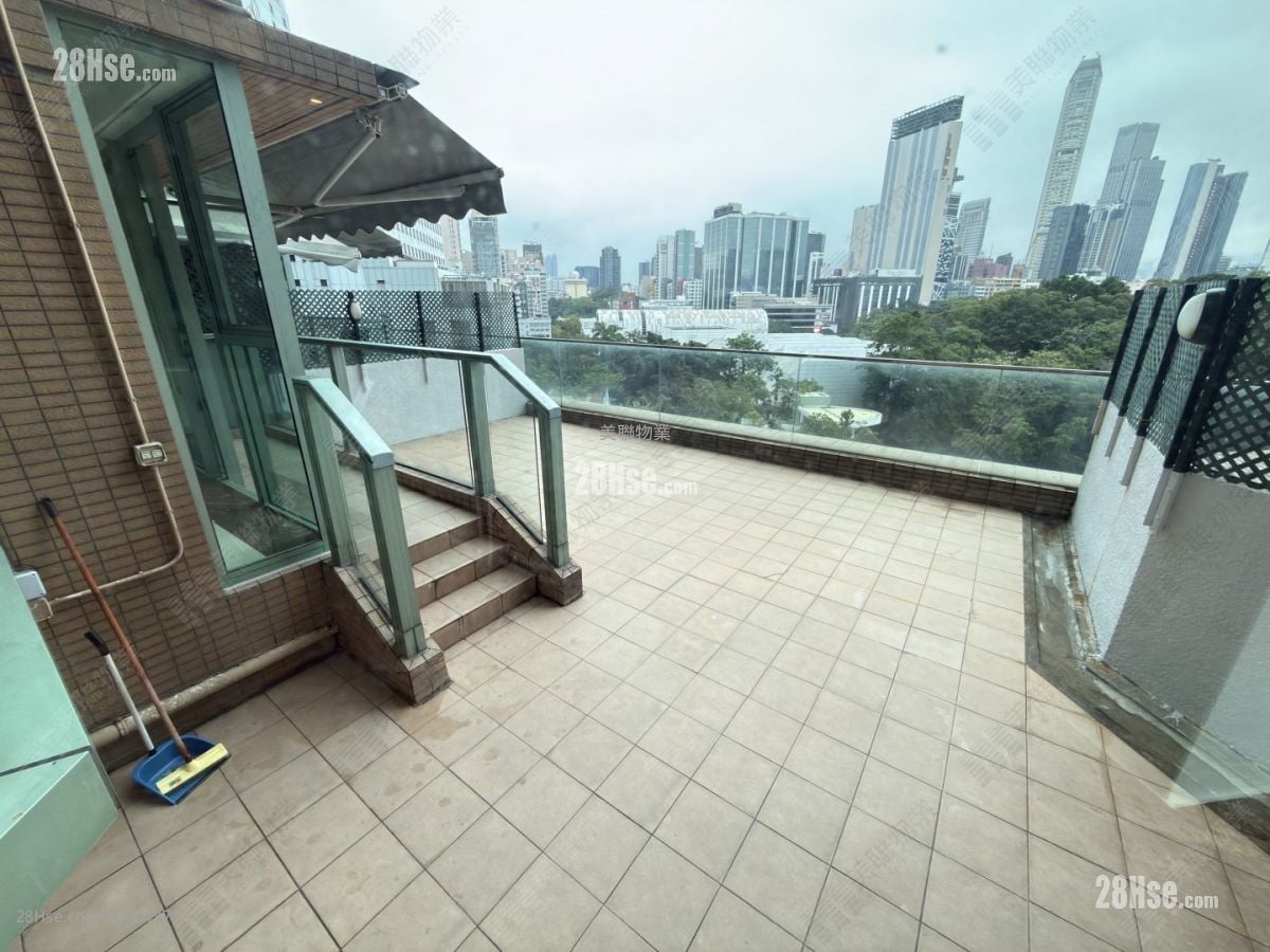 港景峰 售盤 3 房 , 2 浴室 882 平方呎